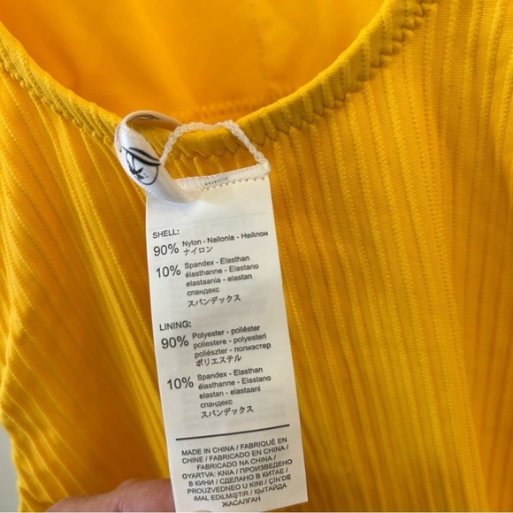 CUPSHE Buttery Yellow One-Piece Swimsuit Cutout Size Small Hot Girl Summer - Picture 5 of 9